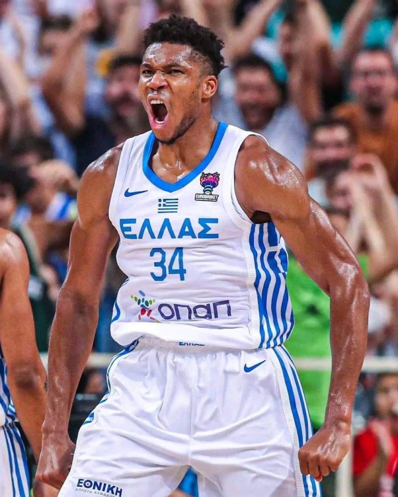 Kaiyun-包含字母哥回归赛场，高光表现首场状态亮眼，TL观众沸腾！的词条